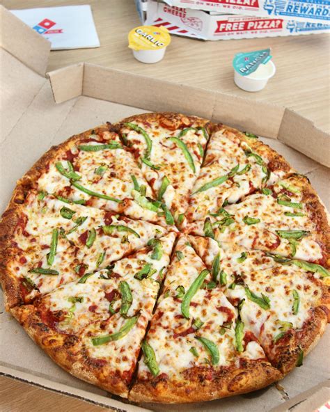 domino's pizza mataram ragu mau topup 57 voucher pilihan image 1